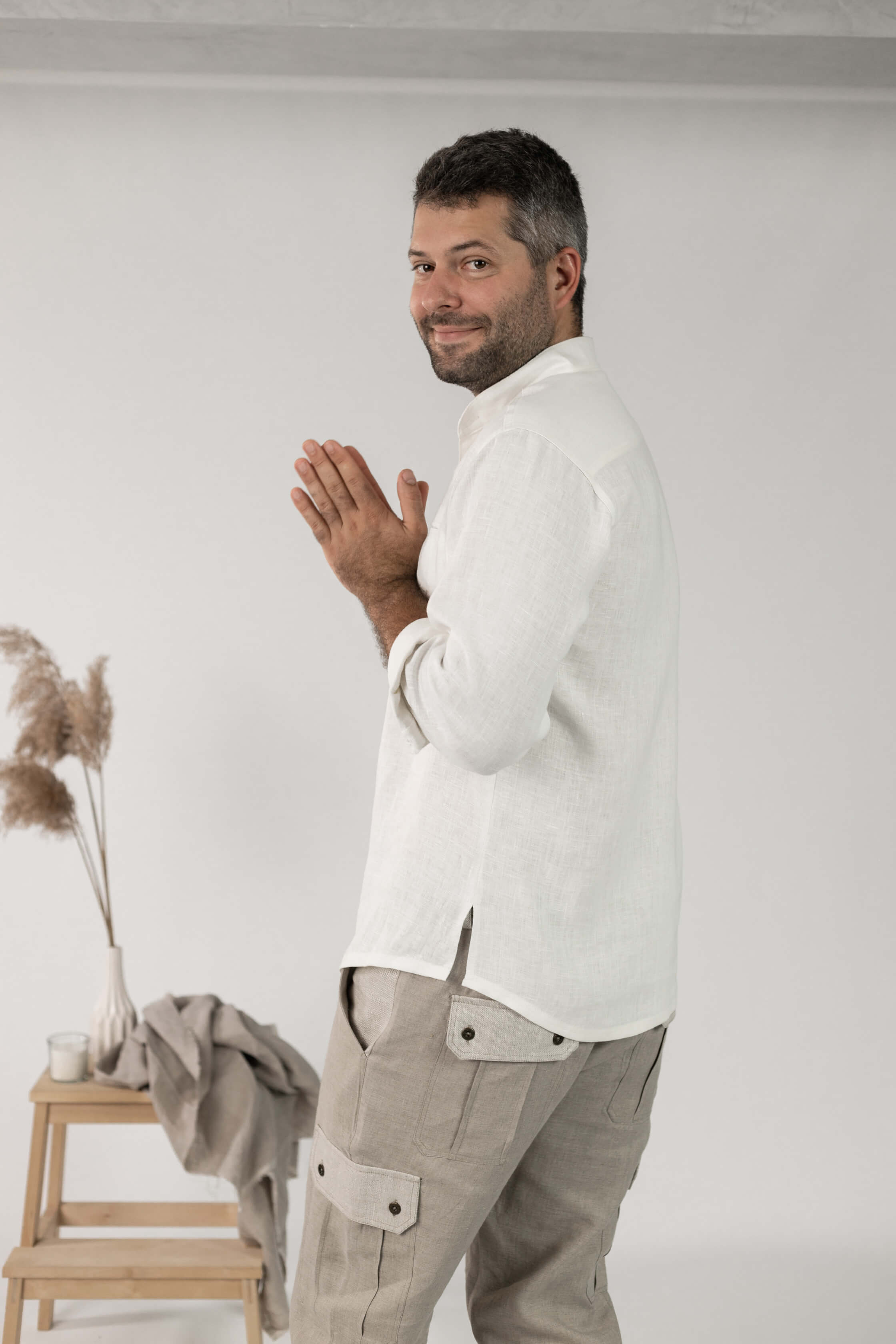 Cleanwear_bílá_košile_kalhoty_natural-22 (1)